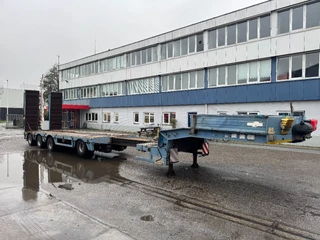 Faymonville N/A 2011 - TL4S 2,8M EXTENDABLE + HYDRAULIC RAMPS 3 AXLE STEERING obrazek 2