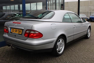 Mercedes-Benz CLK 1999 - Cabrio 230 K. 194pk Automaat Elegance HARDTOP <<NIEUWSTAAT>> TREKHAAK imagem 4