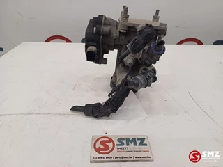 Volvo N/A 2017 - Occ EBS aanhangwagenremregelklep Volvo afbeelding 4