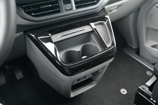 Ford Tourneo Custom 2026 - 340 2.5 PHEV L2H1 Titanium X 232pk | ACC | Pano | B&O | Elek. schuifdeuren | 360 camera | Elek-Trekhaak | Prijs excl. BTW | Rijklaar obrazek 38