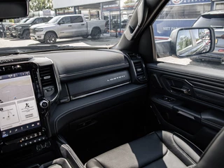 Dodge Ram 1500 2024 - Limited Night Edition image 18