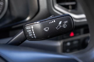 Volkswagen Crafter 2020 - 4 MOTION L3H2 | 141 PK | Cruise | Camera | PDC | Zijschuifdeur L+R | Airco afbeelding 19