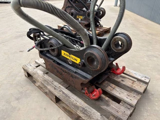 OilQuick N/A 2020 - OQ70/55 - M318D / 320D / 320E / 320F / 323D / 323E zdjecie 6