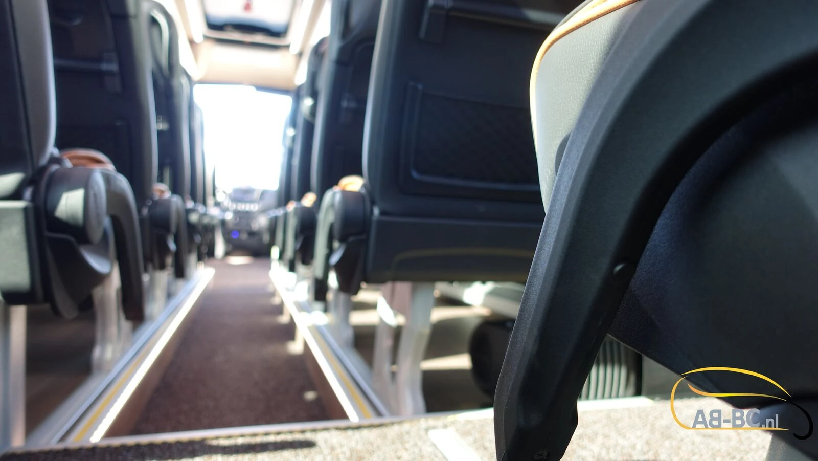 Iveco Rosero First Busworld Edition 31 Seats EURO 6 2026 afbeelding 80