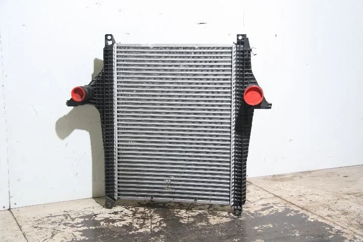 MAN TGL - Cooling System Intercooler TGL & TGM afbeelding 1