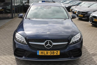 Mercedes-Benz C-Class 2020 - Estate 300e AUT9 AMG Line KEY-LESS GO COMAND CARPLAY image 4