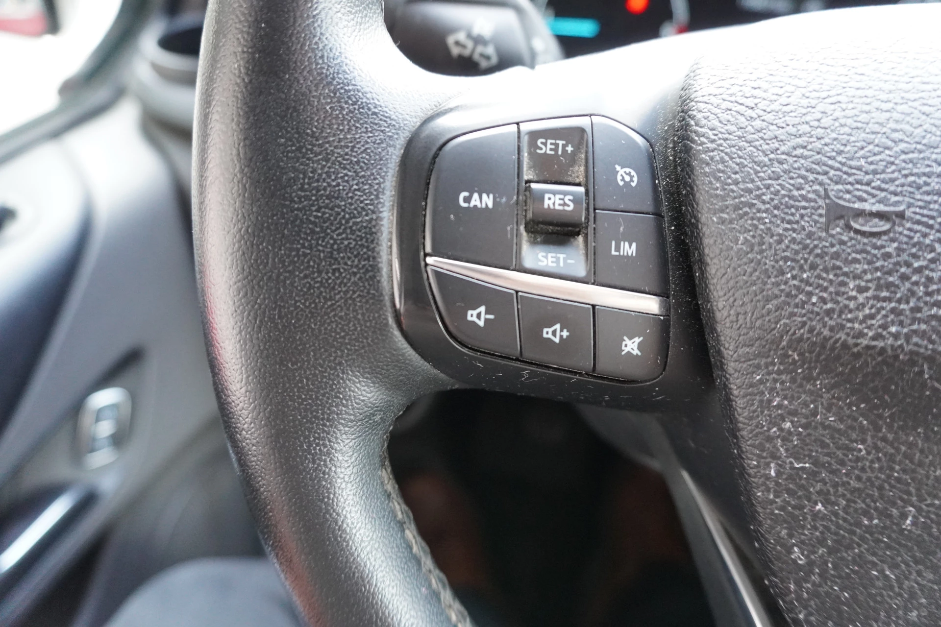 Ford Transit Custom 2021 - 320 2.0 TDCI 130PK L2H1 Trend immagine 19