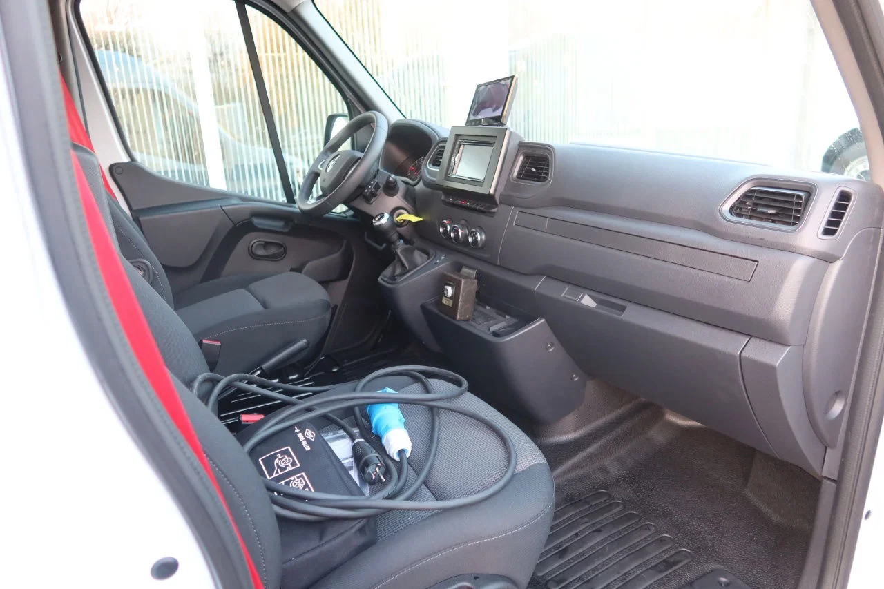 Renault Master 2024 - L3/H2 Koel/Vries/Verwarmen BPM VRIJ. Red Edition Bild 10