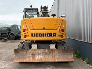 Liebherr A918 Compact Litronic 2013 - N/A image 4
