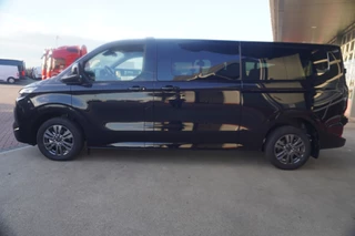 Ford Transit Custom 2025 - 320L 2.5 PHEV 233PK L2H1 Limited 8 Persoons PHEV Automaat obrazek 8