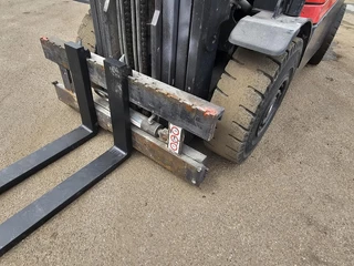 Hyster H5.0FT | 5000 KG|TRIPLE MAST 6,10 MTR HIGH| 6123 HOURS | FREE LIFT|SIDE SHIFT 2011 - N/A obrazek 12