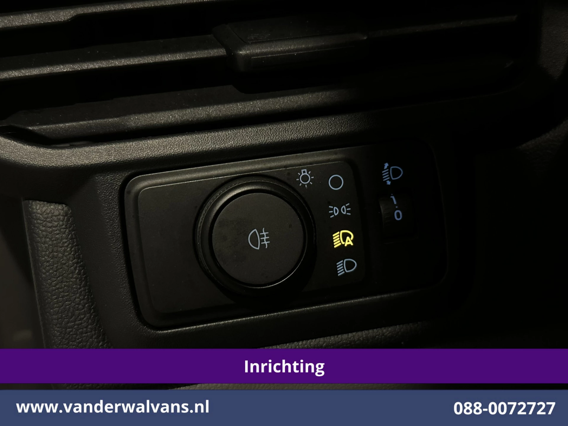 Ford Transit Custom 2024 - 2.0 TDCI 150pk L1H1 Inrichting Euro6 Airco | Camera | LED | Apple Carplay | Cruisecontrol obrázek 18