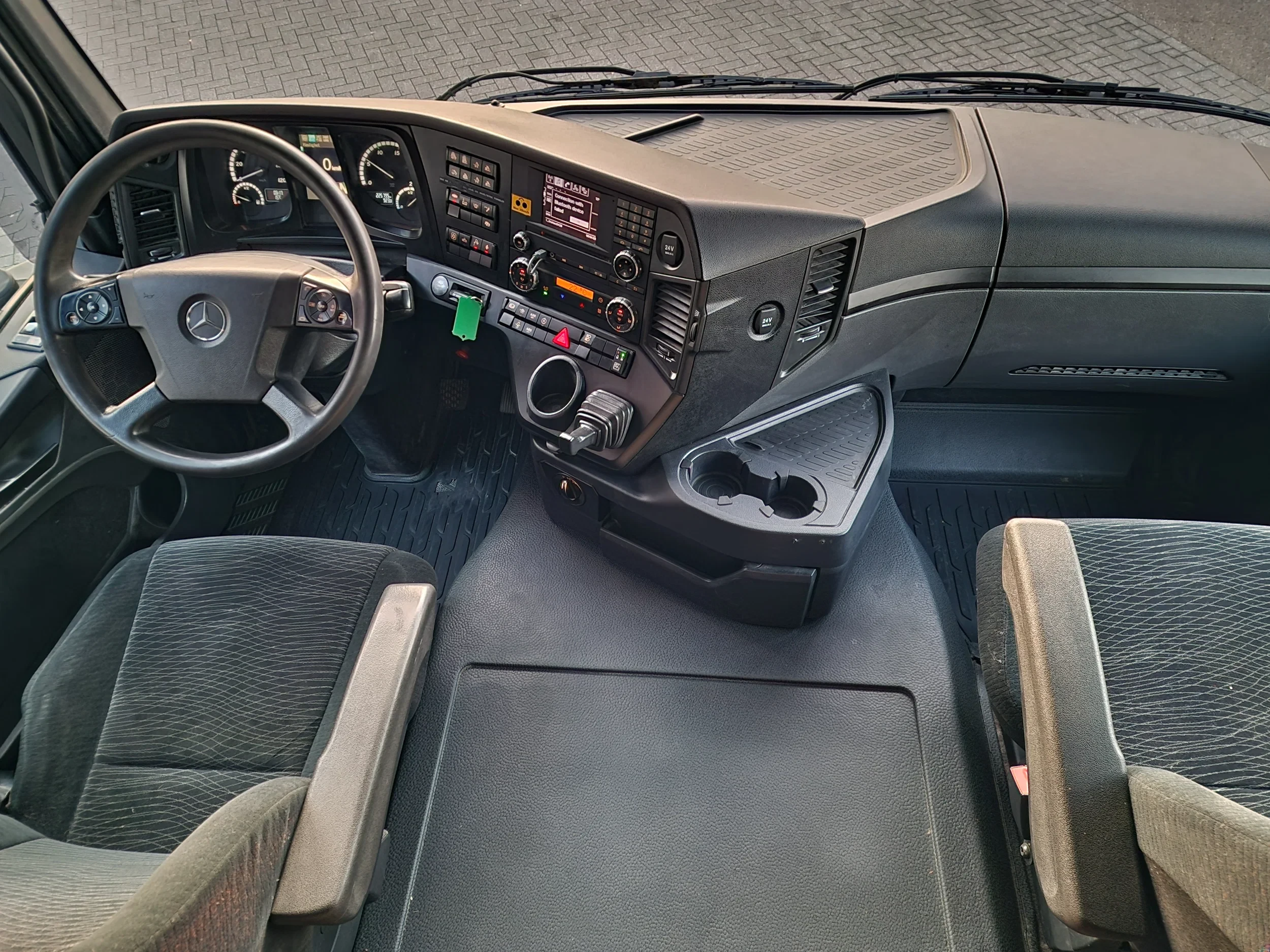 Mercedes-Benz Arocs 2658 2016 - 6X4 - Steel / Steel - retarder - WB330 afbeelding 18