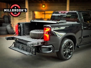 Chevrolet Silverado 2024 - High Country Black Edition 6.2 V8 420 PK, imagen 6