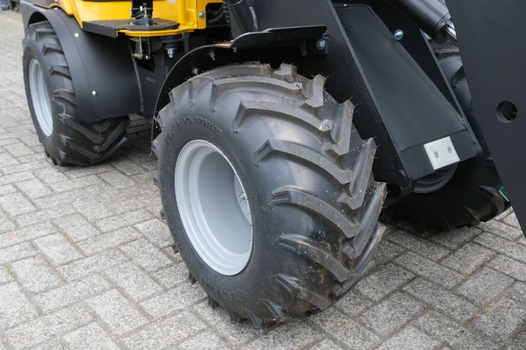 Eurotrac 2026 - W11 | 2026 | Giant snelwissel | Radlader hoflader afbeelding 13