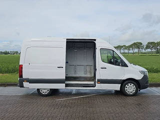 Mercedes-Benz Sprinter 2022 - 317 obrazek 15
