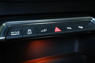 Audi A3 2021 - Sportback 45 TFSI E S ED. COMP. Camera LED Virtual Cockpit HUD image 37