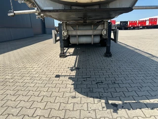 Van Hool N/A 2014 - FOOD / RVS chassis / empty weight: 5.860kg / 29.500L / 1-comp.+ 1 baffel / discbrakes / NL / APK: 05/2027 obrazek 13