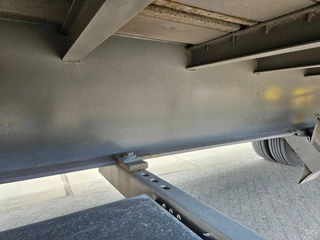 LAG 0-1-23 2007 - 0-1-23 Nieuwe Apk Laadklep 2000 kg Omega vloer imagen 14
