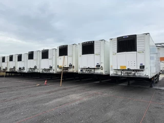 Schmitz Cargobull N/A 2012 - Schmitz Cargobull PRICES FROM €6950 TO €8950,- 40 X CARRIER 1850 MT D/E SAF AXELS image 1