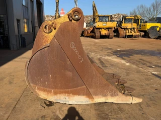 Caterpillar Caterpillar teeth Bucket 385 Bild 3 Miniaturansicht