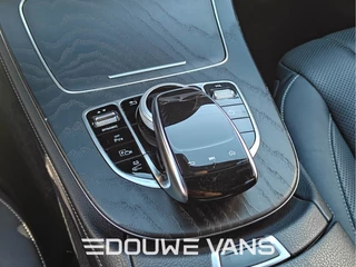 Mercedes-Benz E-Class 2019 - 300e Head Up Exclusive Memory Burmester Panorama Hybrid obrazek 17