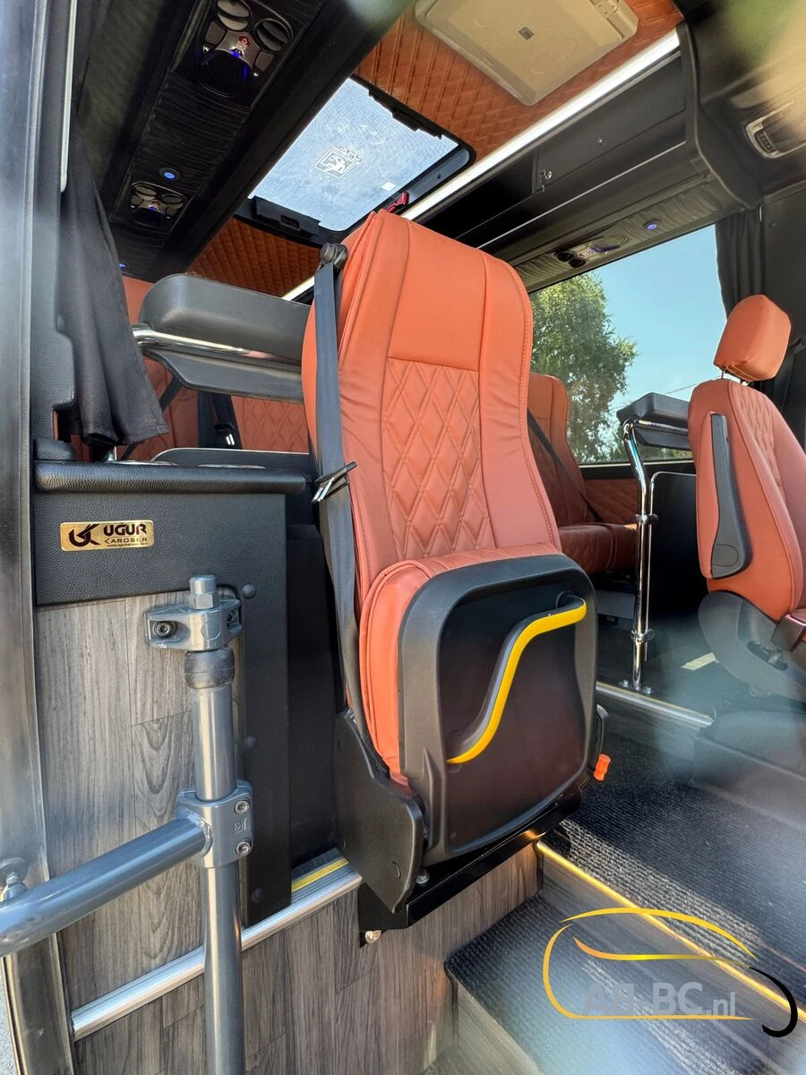 Mercedes-Benz Sprinter - NERO - 31 Seats EURO 6 afbeelding 9