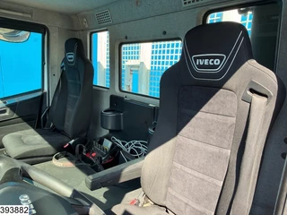 Iveco Trakker 2018 - 360 6x4, Euro 6, Steel suspension, PTO, Palfinger obrazek 8