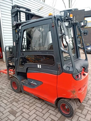 Linde E30HL-01/600 2017 - N/A imagem 1