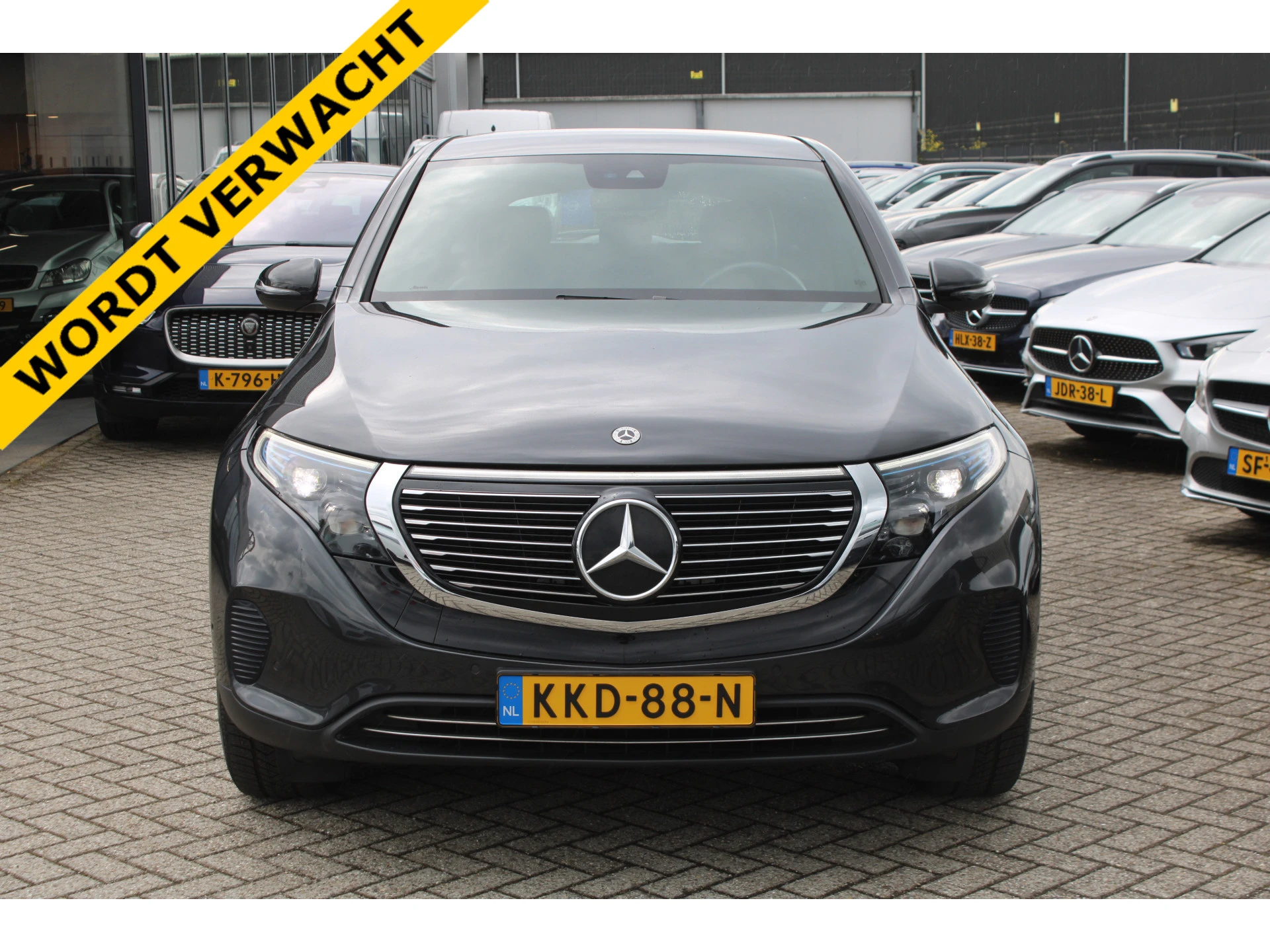 Mercedes-Benz EQC 2022 - 400 4MATIC Business Solution 80 kWh LEDER CAMERA TREKHAAK image 1