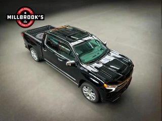 Chevrolet Silverado 2024 - High Country 6.2 V8 420 PK изображение 13