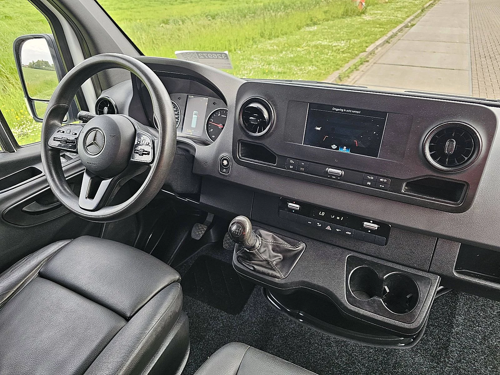 Mercedes-Benz Sprinter 2021 - 317 zdjęcie 8