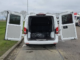 Mercedes-Benz Vito 2022 - 119 CDI imagem 15