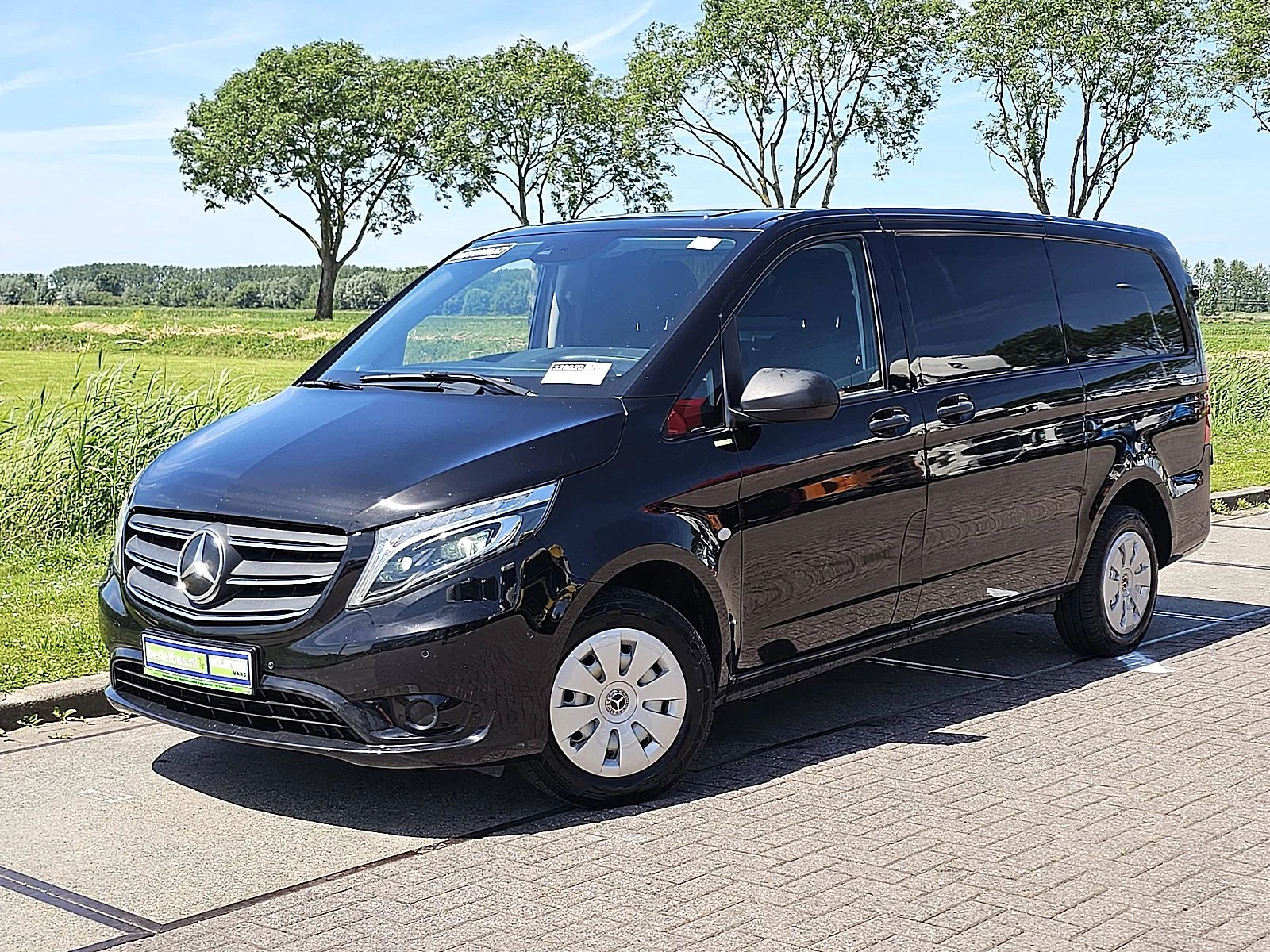 Mercedes-Benz Vito 2022 - 114 image 2