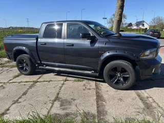 Dodge Ram 1500 2014 - Sport Crew Cab 4x4 obrazek 5