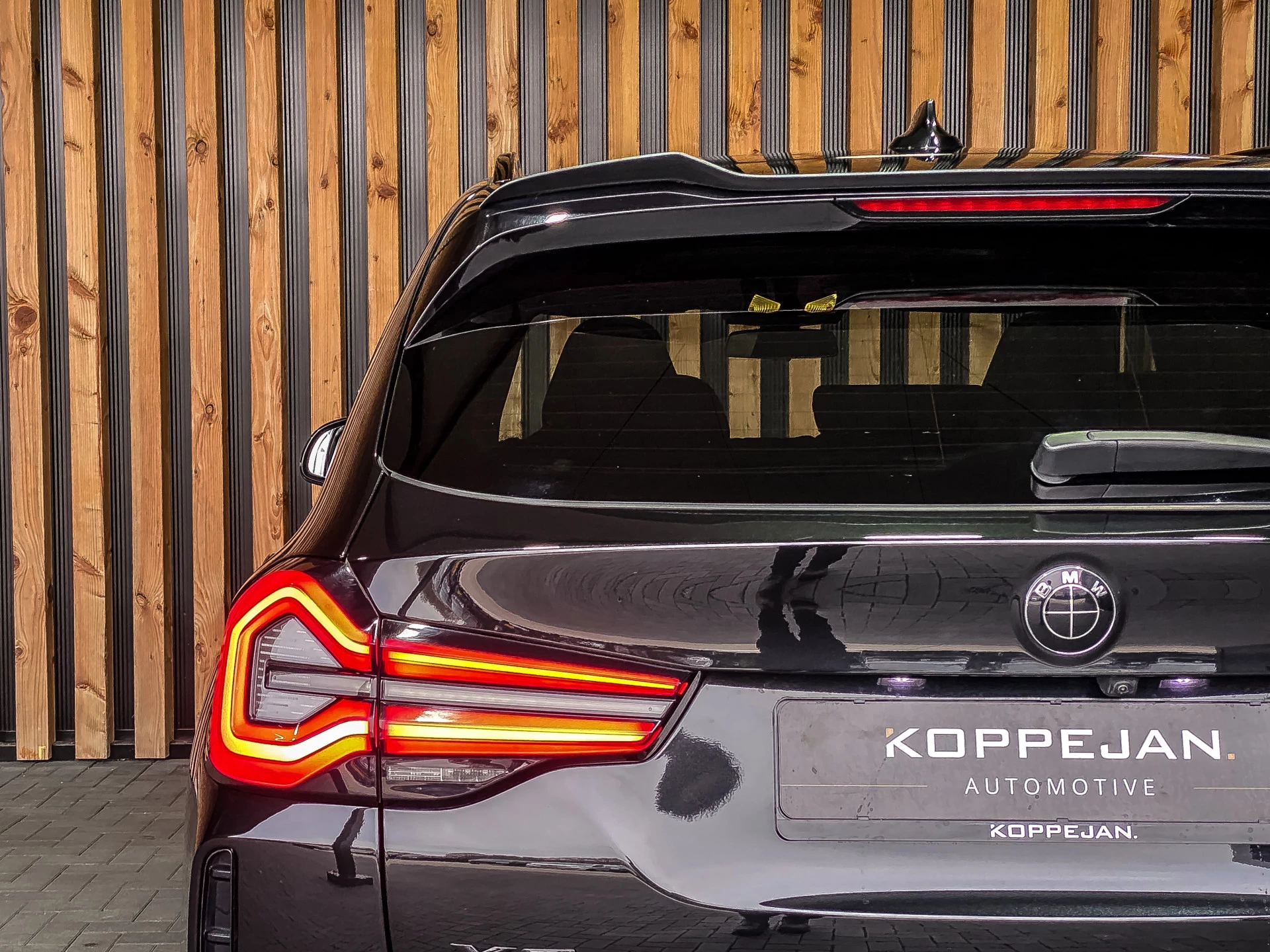 BMW X3 2023 - xDrive30e 292PK High Executive M-Sport изображение 44