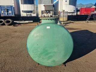 THYSSEN UNFORMTECHNIK STEEL DOUBLE SIDE TANK | 6616-D 2000 - N/A bild 2