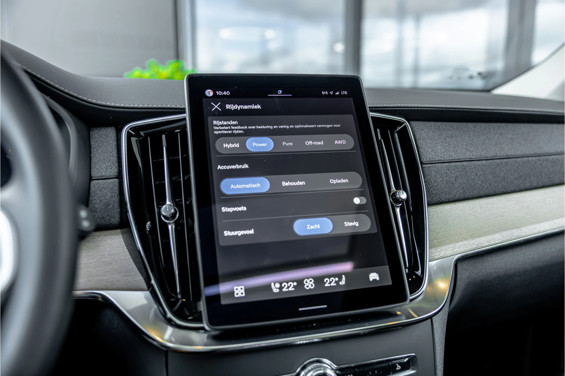 Volvo XC90 2025 - 2.0 T8 Plug-in hybrid AWD Plus Bright afbeelding 16