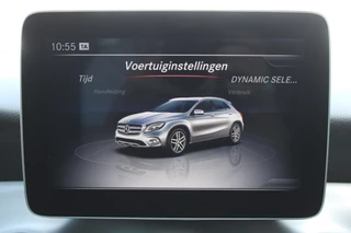 Mercedes-Benz GLA 2017 - 180 AUT7 Business Solution AMG COMAND CAMERA image 22