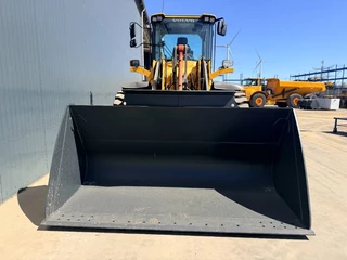 Volvo N/A 2014 - L90G obrazek 18