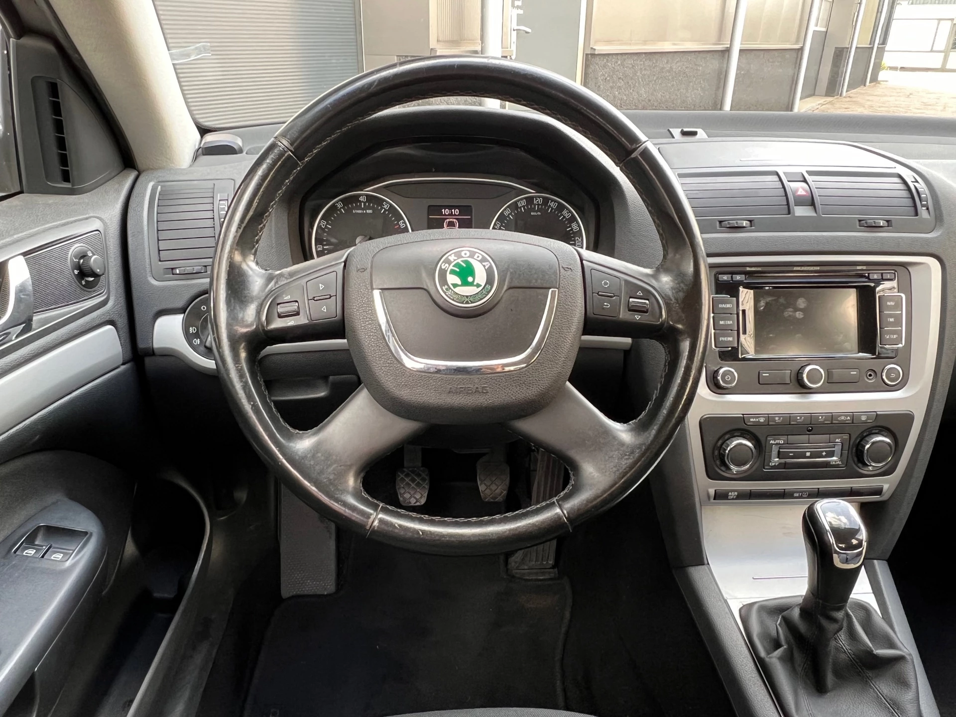 Škoda Octavia 2012 - 1.2 TSI Ambition Business Line bj.2012 Navi|Clima|Trekhaak|Nap image 17