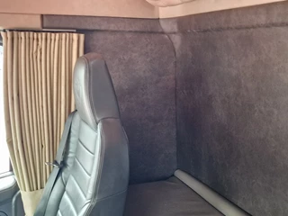 Scania T 2016 - T520 V8 6x2 - AJK Hooklift - New BUFFL interior - Retarder - Full air - Show truck zdjecie 40