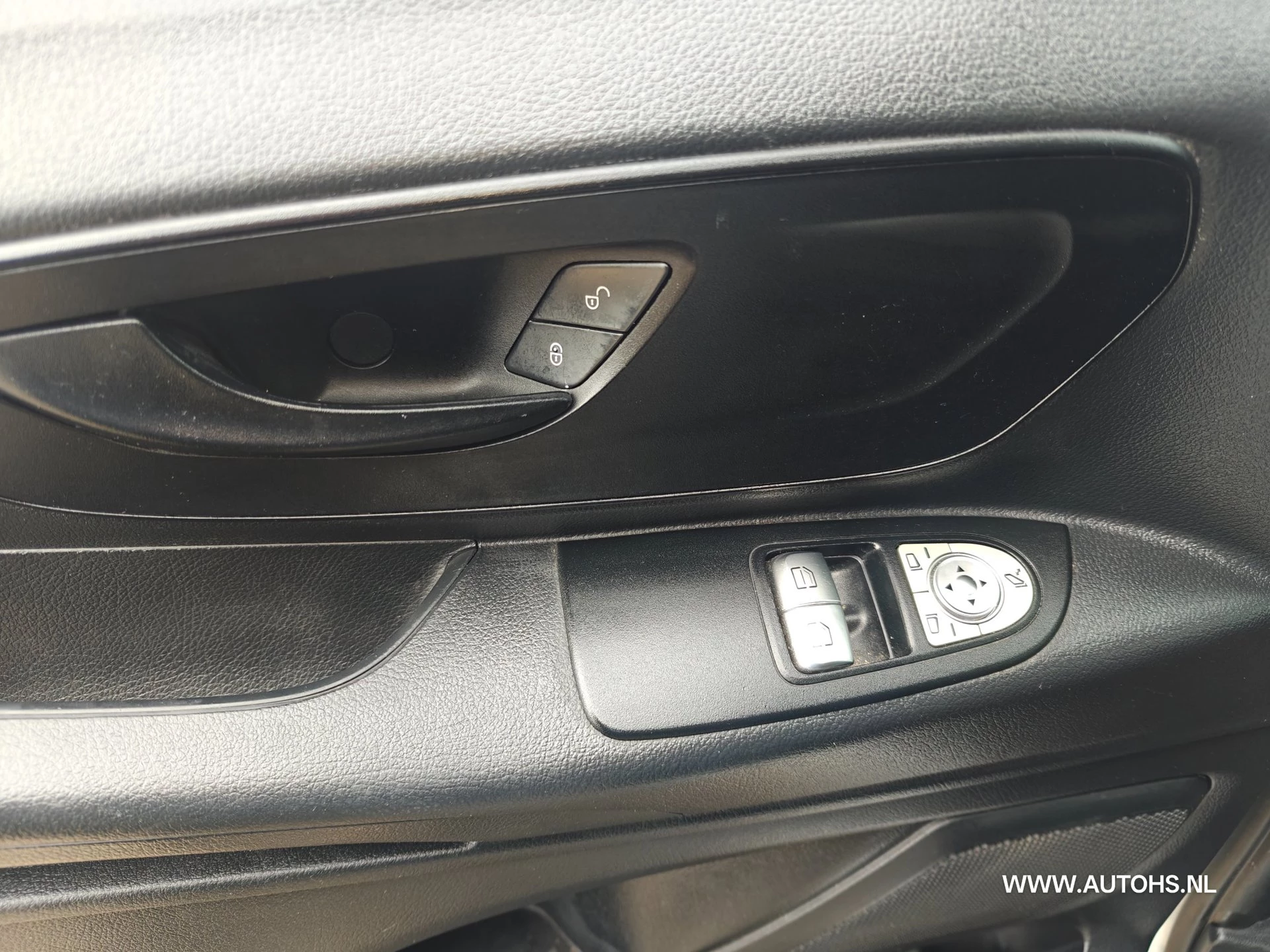 Mercedes-Benz Vito 2020 - 110 CDI Extra Lang , apk maart 2027 , airco , camera , cruise , Euro 6 , 2e Eig. image 14
