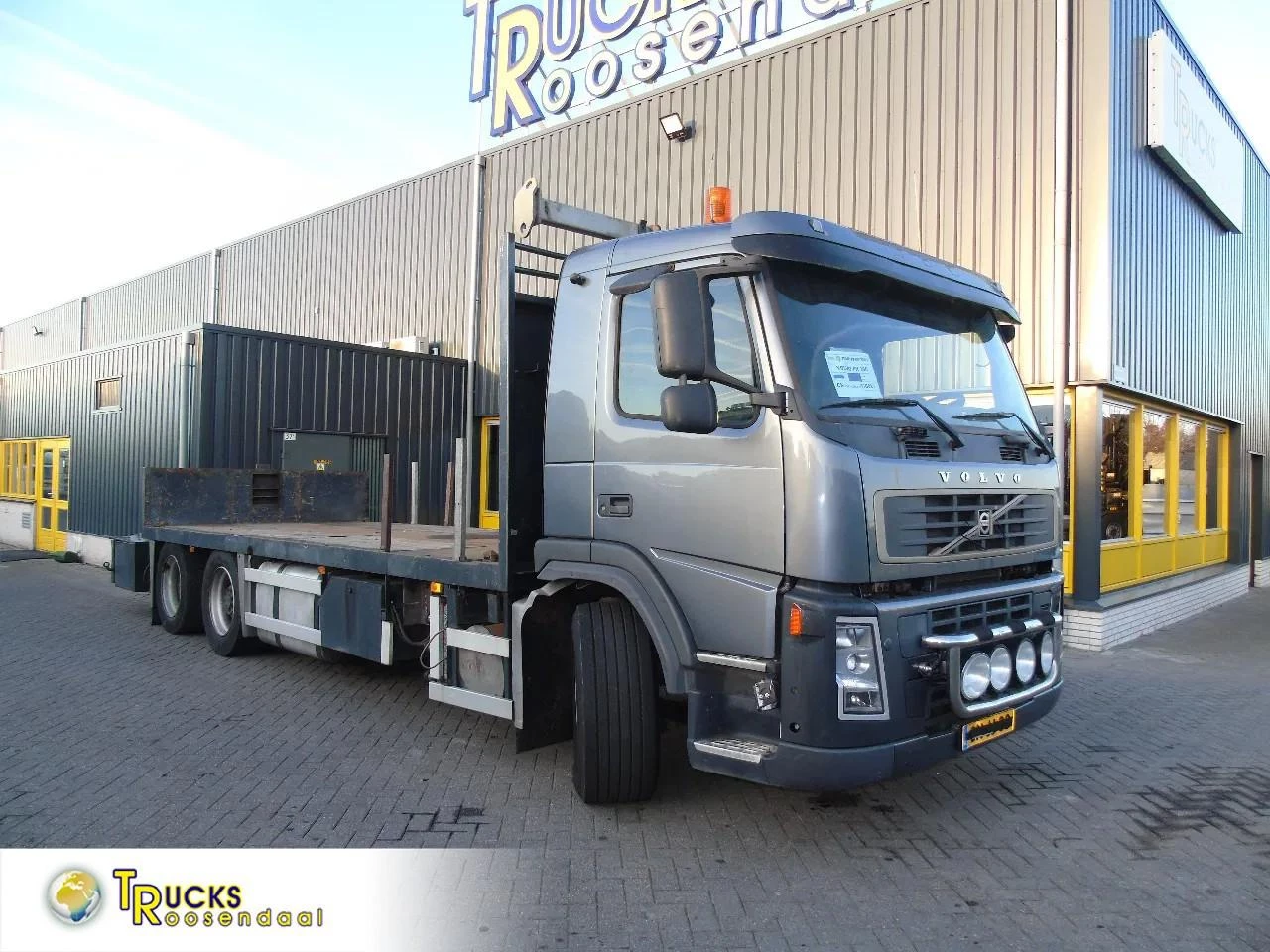 Volvo FH 2003 imagem 1