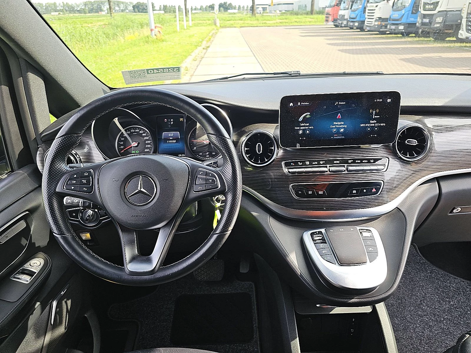 Mercedes-Benz V-Class 2023 - 250 CDI Bild 8