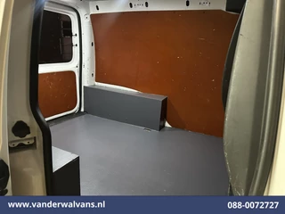 Volkswagen Caddy 2019 - 2.0 TDI 102pk L1H1 Euro6 Airco | Navigatie | Imperiaal | LED | Apple Carplay | 1500kg Trekhaak obrazek 13