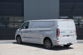 Ford E-Transit Custom 2026 - 340 L2H1 Limited 71 kWh 218pk | 2x Schuif | DDS LED | 360 Camera | B&O | ACC | Navi | Verwarmd stuurwiel | Elek trekhaak | AGR-stoel | Rijklaar immagine 9