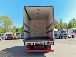 Scania R 2016 - R580 V8 Topline 6x2 - Box with sidedoors - Retarder - Full air - Leather image 65