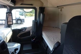 Mercedes-Benz Actros 2019 - 2642 LL Chassis Cabine Giga space image 5