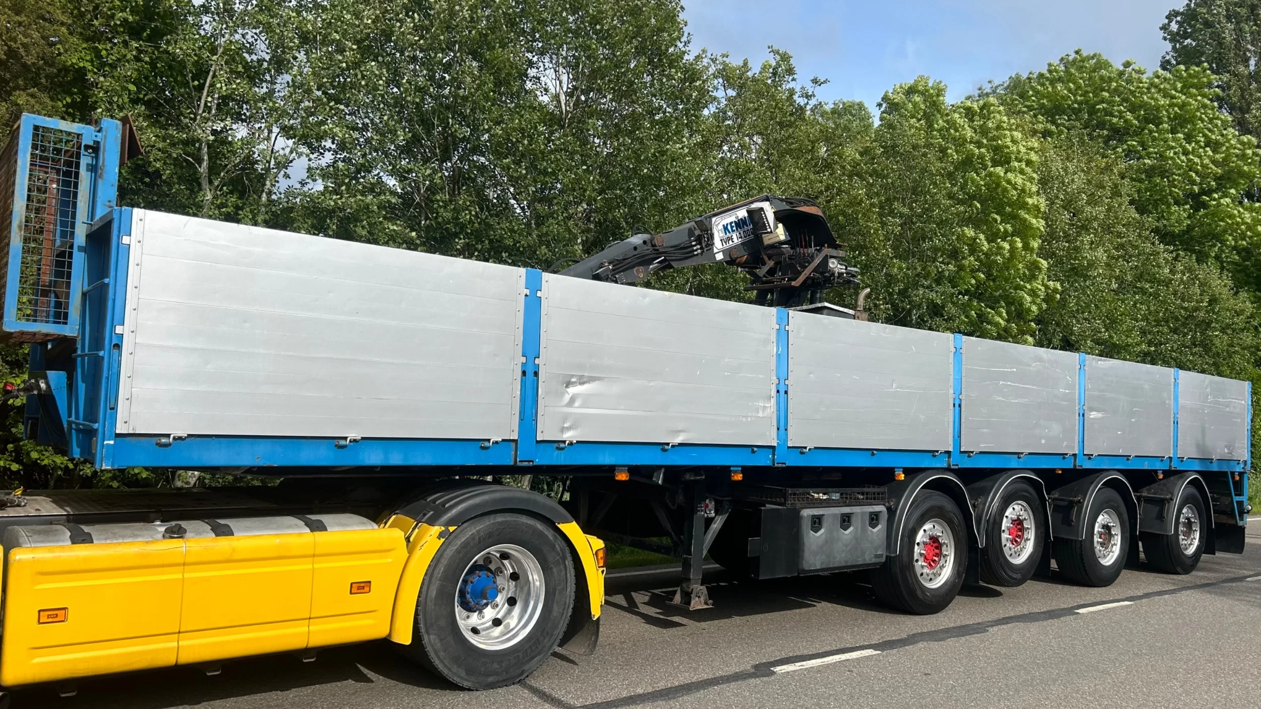 KWB 2000 - Stenentrailer | 4 asser | APK | liftas | kennis 14 ton afbeelding 1
